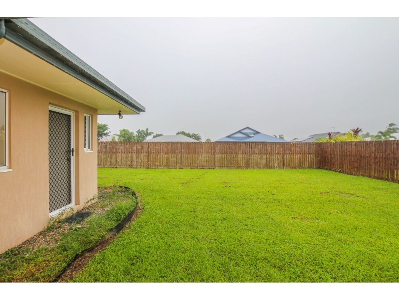 25 Colombia Street, White Rock QLD 4868