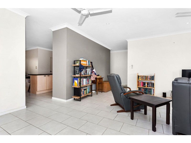 140 Fitzmaurice Drive, Bentley Park QLD 4869