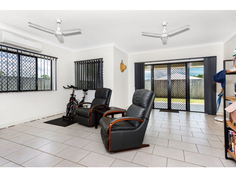 140 Fitzmaurice Drive, Bentley Park QLD 4869