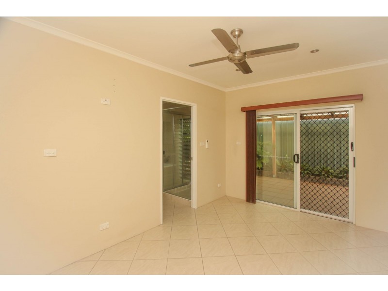 11 Cyperus Drive, Redlynch QLD 4870