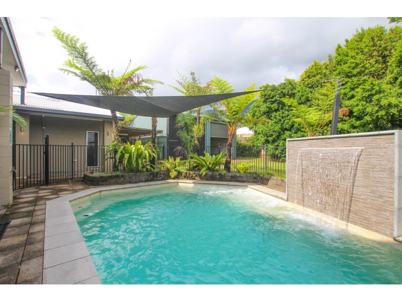 11 Cyperus Drive, Redlynch QLD 4870