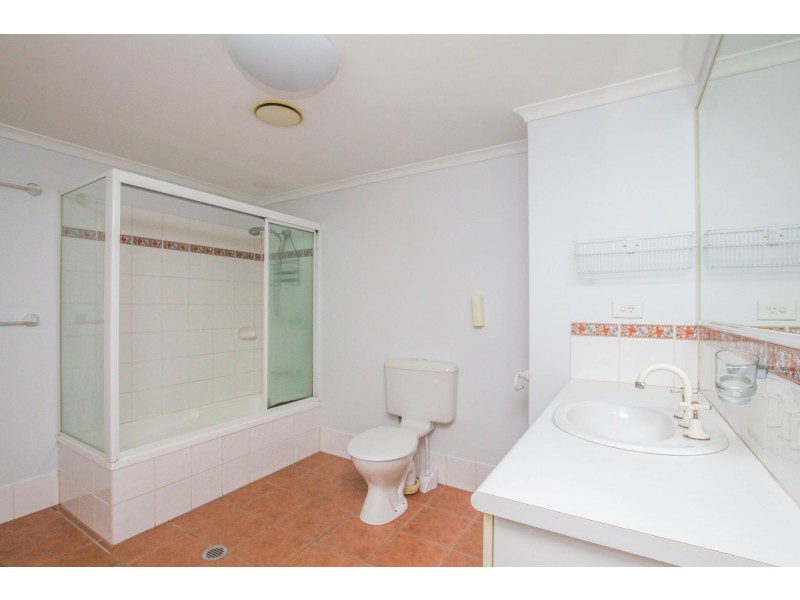 3/8 Clare Street, Parramatta Park QLD 4870