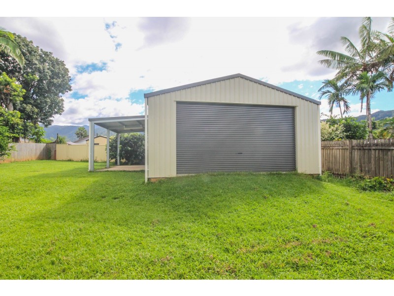 5 Batavia Court, Bentley Park QLD 4869