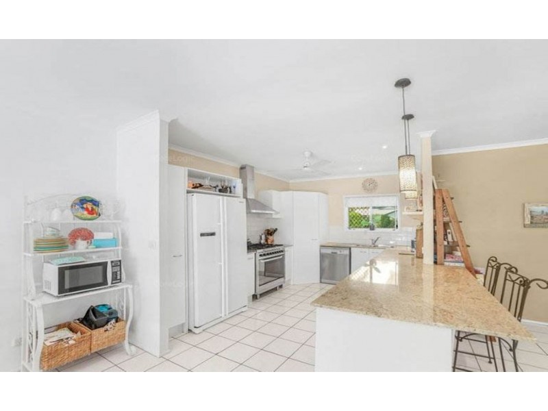 14 Hymes Street, Kanimbla QLD 4870