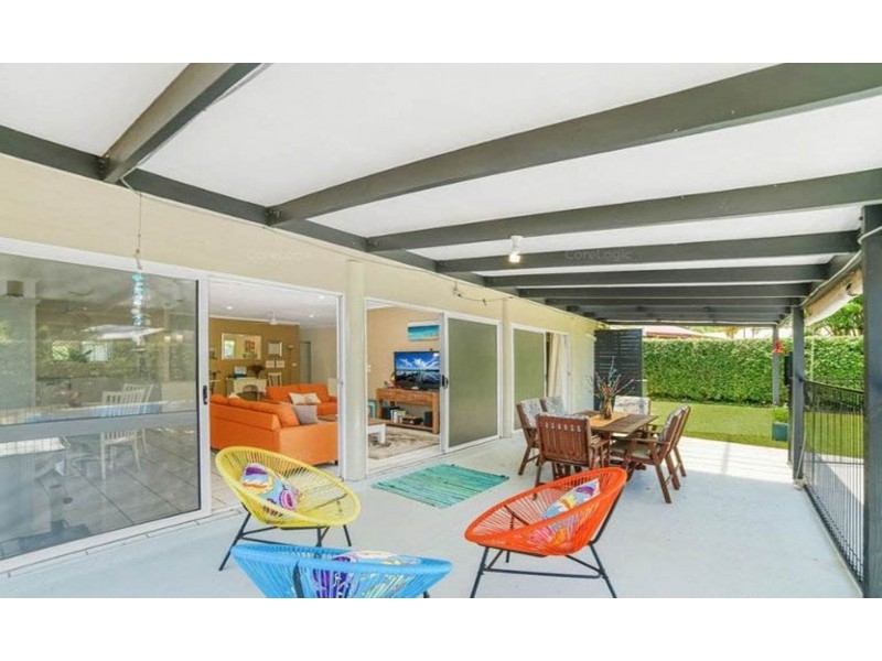 14 Hymes Street, Kanimbla QLD 4870