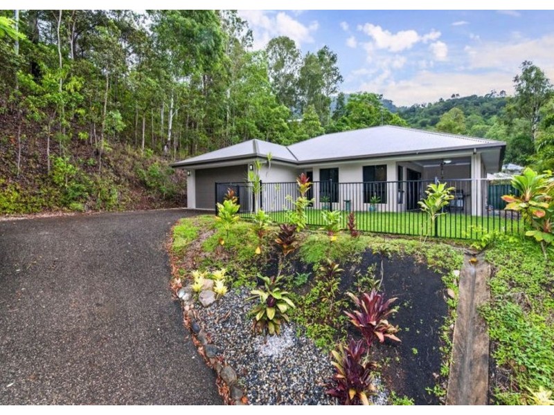 23 William Hickey Street, Redlynch QLD 4870