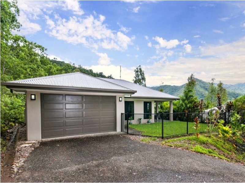 23 William Hickey Street, Redlynch QLD 4870