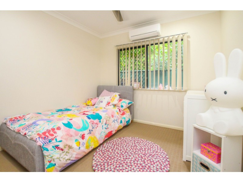 23 William Hickey Street, Redlynch QLD 4870