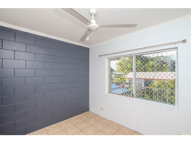 8/2 Mayers Street, Manunda QLD 4870