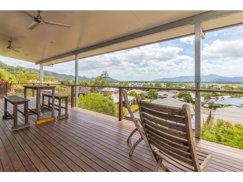 2 Gadaloff Close, Gordonvale QLD 4865