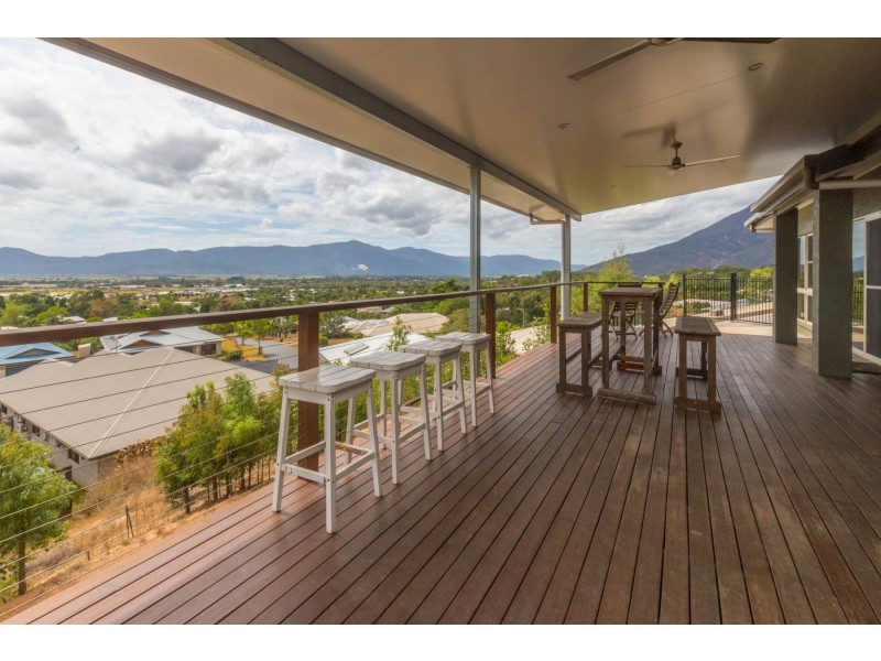 2 Gadaloff Close, Gordonvale QLD 4865