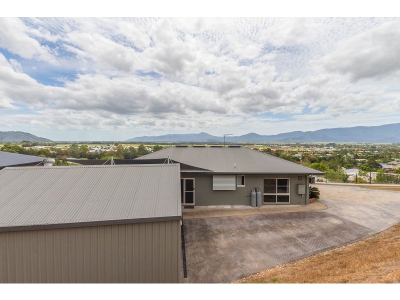 2 Gadaloff Close, Gordonvale QLD 4865