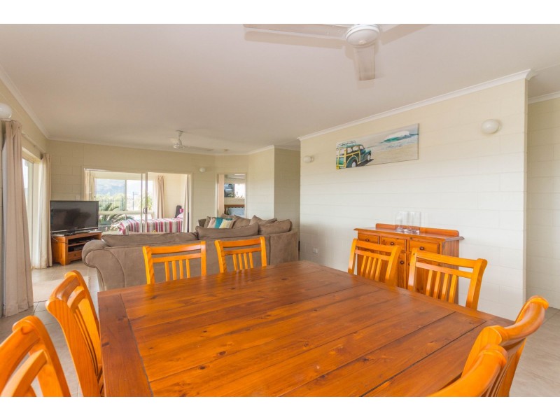 2 Gadaloff Close, Gordonvale QLD 4865