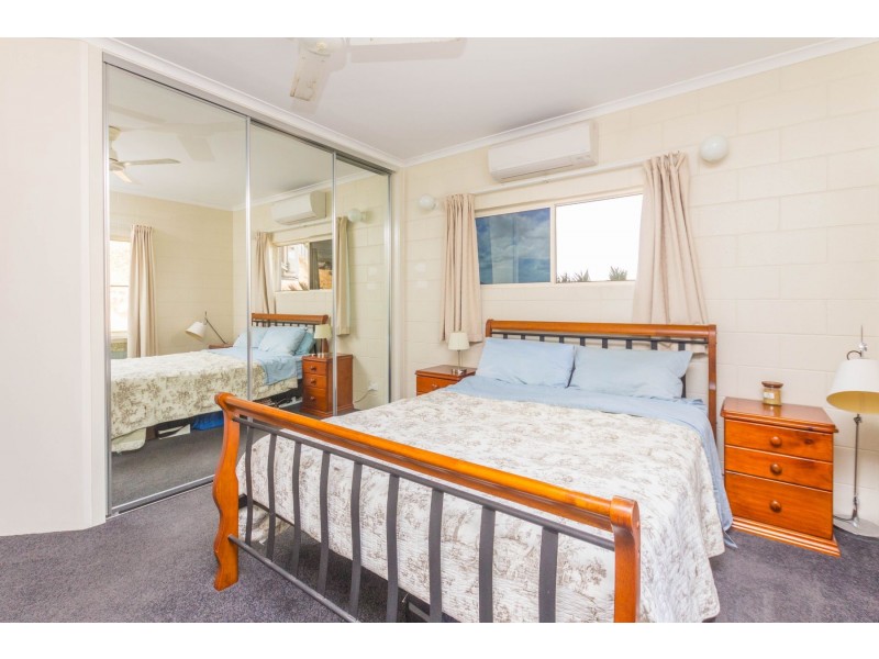 2 Gadaloff Close, Gordonvale QLD 4865