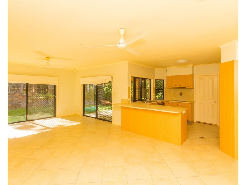 17 Gilmore Street, Bentley Park QLD 4869