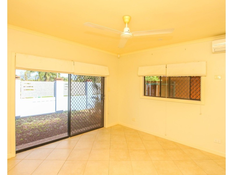 17 Gilmore Street, Bentley Park QLD 4869