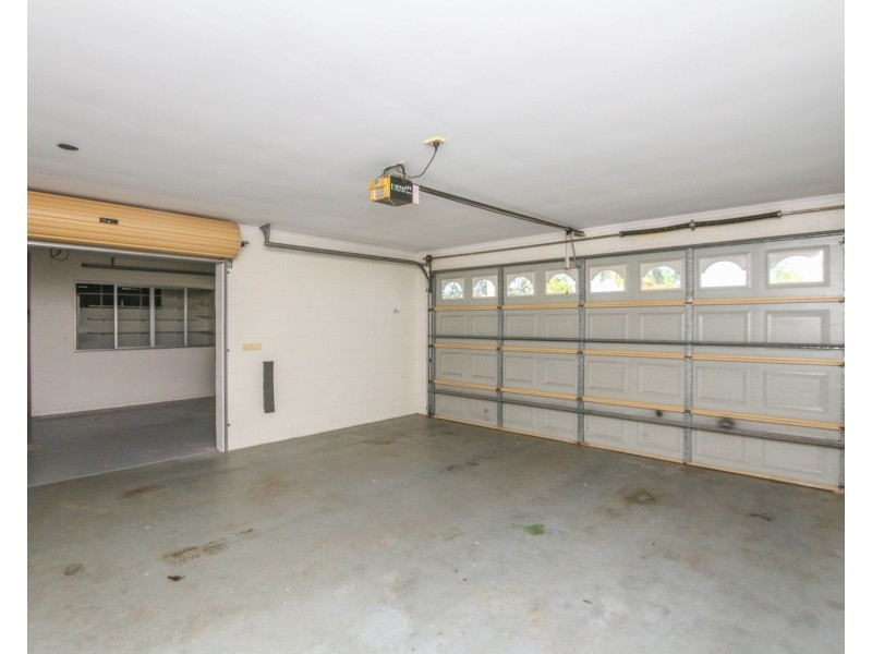 17 Gilmore Street, Bentley Park QLD 4869