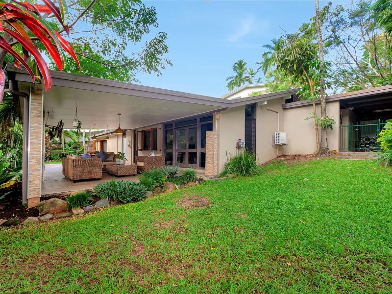 22 Blue Hills Crescent, Freshwater QLD 4870