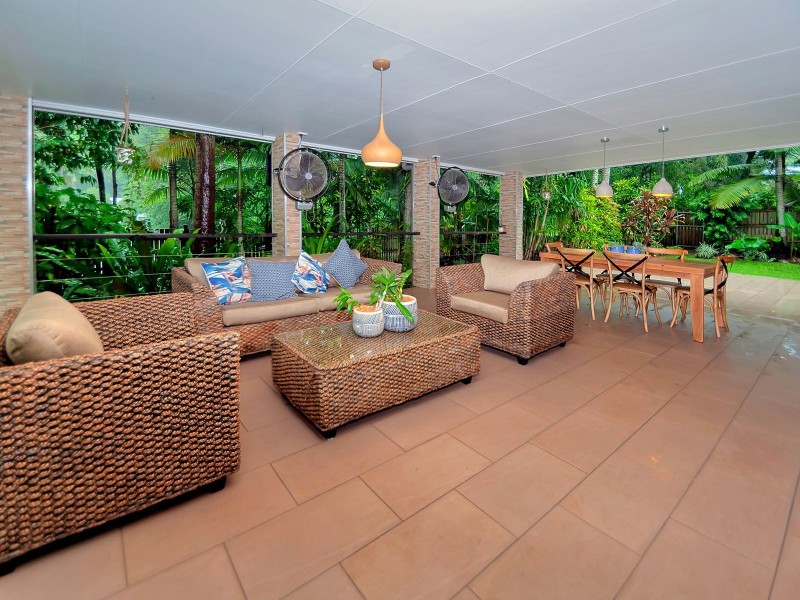 22 Blue Hills Crescent, Freshwater QLD 4870