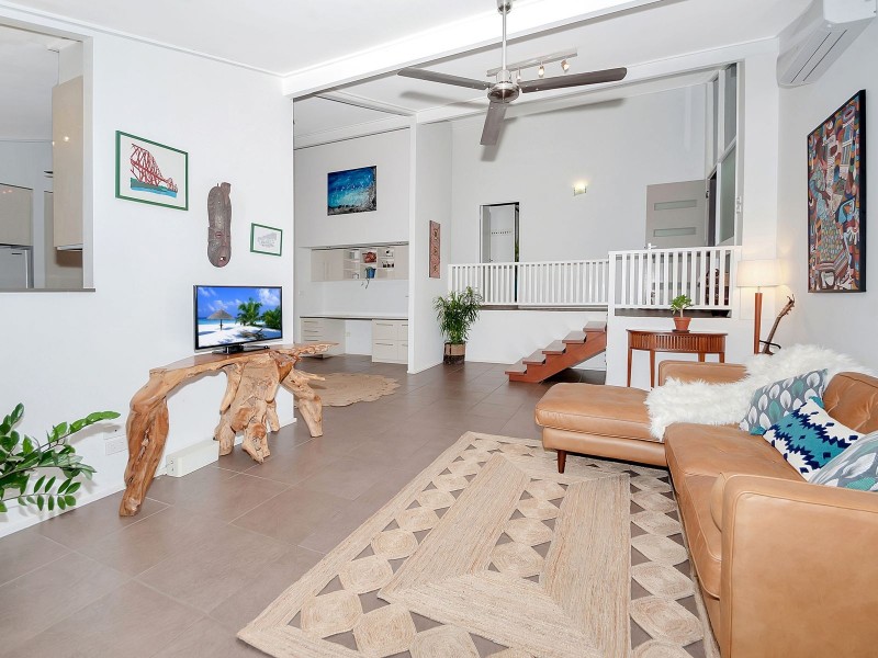 22 Blue Hills Crescent, Freshwater QLD 4870