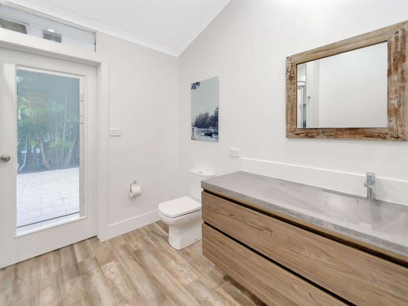 22 Blue Hills Crescent, Freshwater QLD 4870