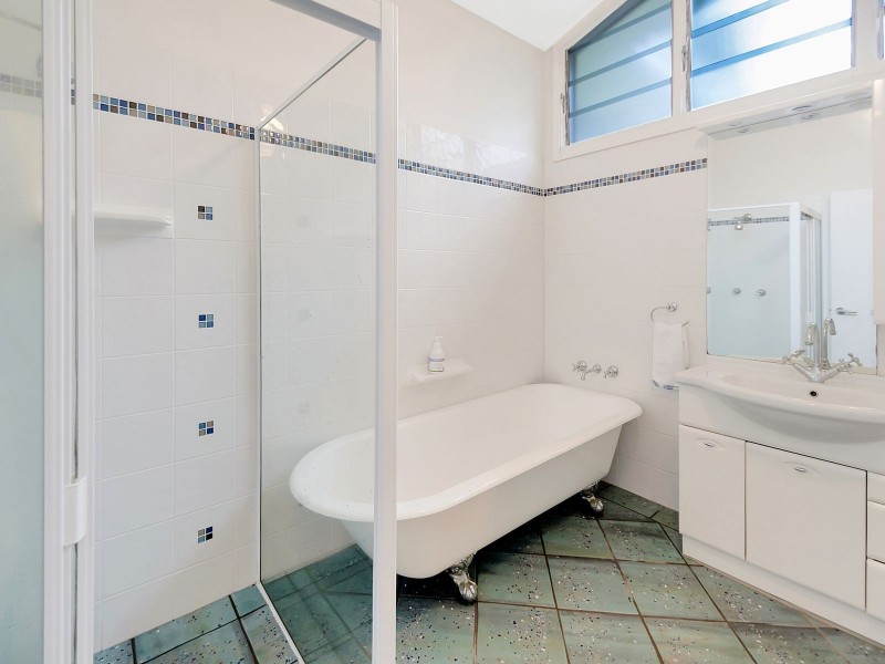 22 Blue Hills Crescent, Freshwater QLD 4870