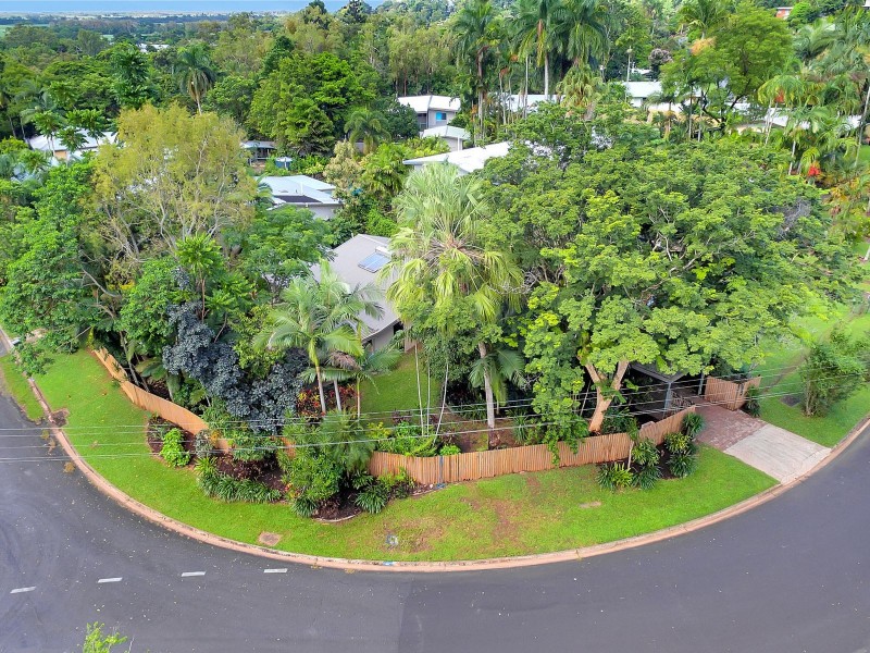22 Blue Hills Crescent, Freshwater QLD 4870