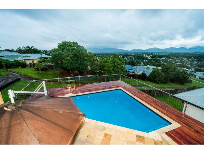 32 Caesar Street, Bentley Park QLD 4869