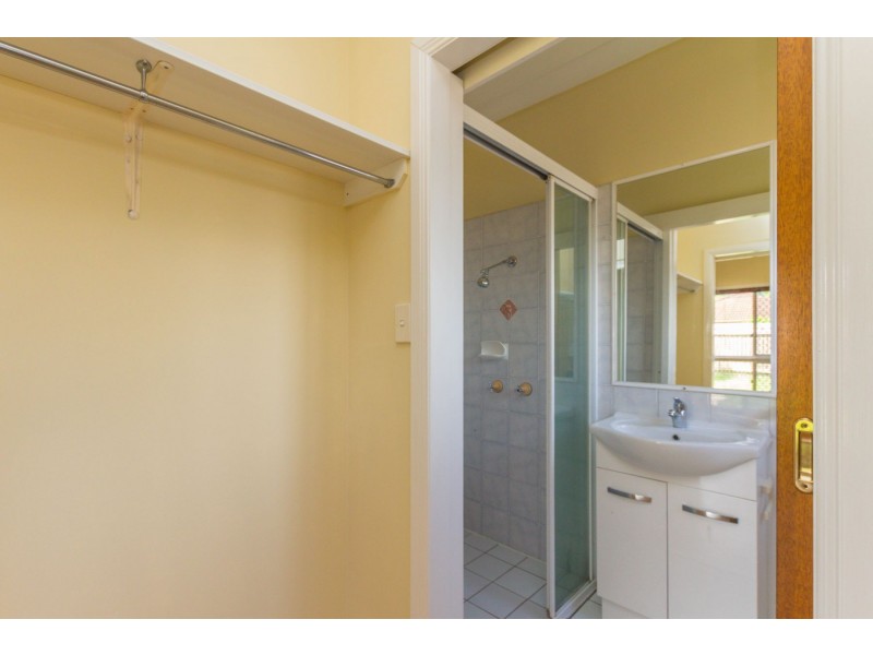 3 Opaline close, Brinsmead QLD 4870