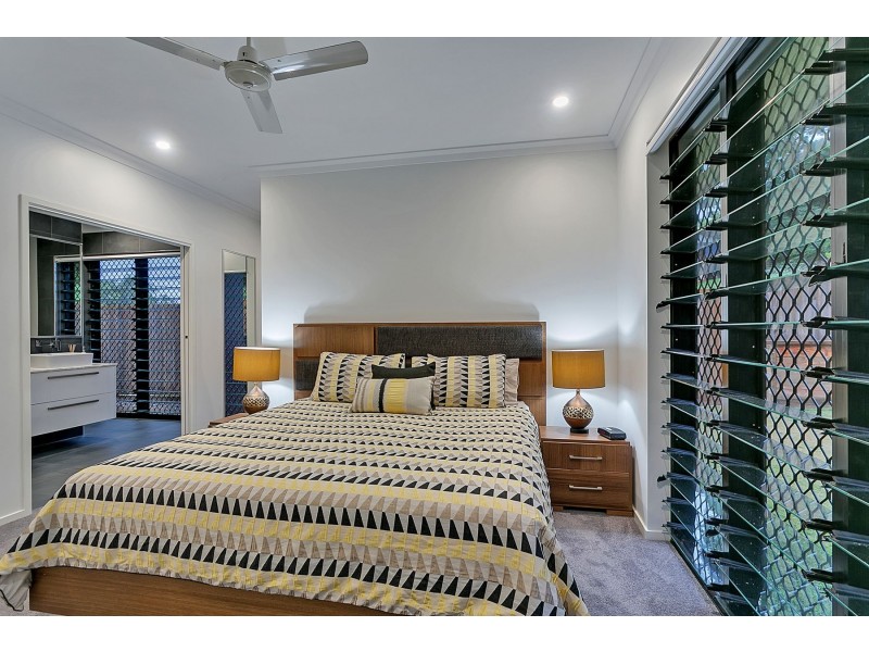 49 Barclay Road, Brinsmead QLD 4870