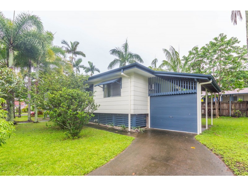 2 Moignard Street, Manoora QLD 4870