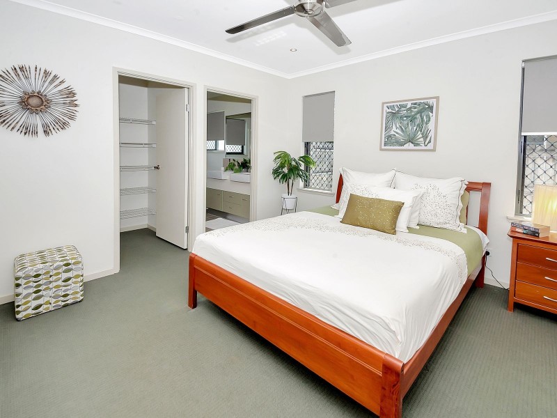 7 Mount Close, Edmonton QLD 4869