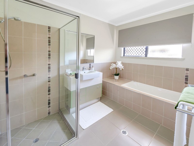 7 Mount Close, Edmonton QLD 4869