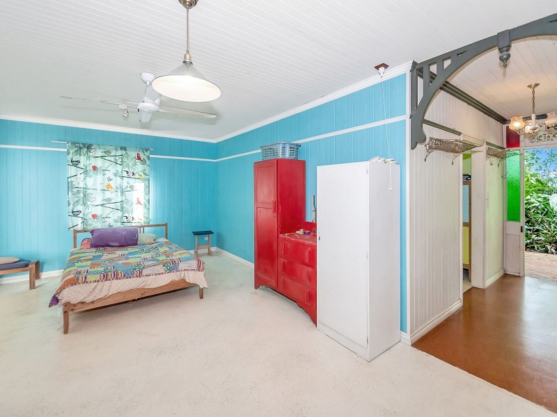 199 Harvey Road, Redlynch QLD 4870