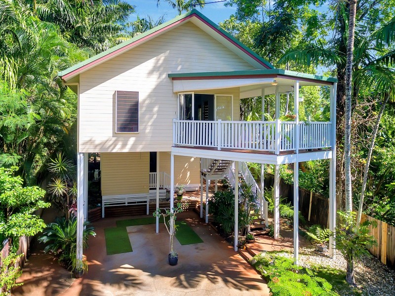 1/253 Kamerunga Road, Freshwater QLD 4870