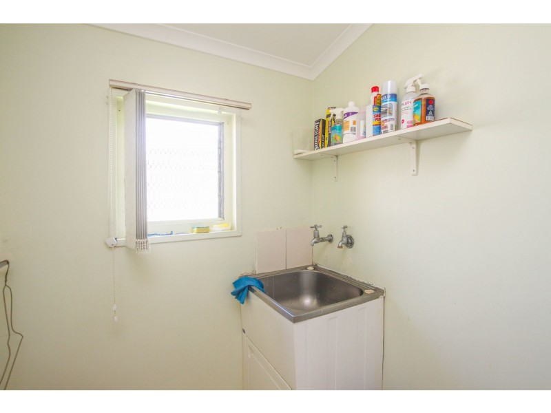 23-25 Peridot Street, Bayview Heights QLD 4868