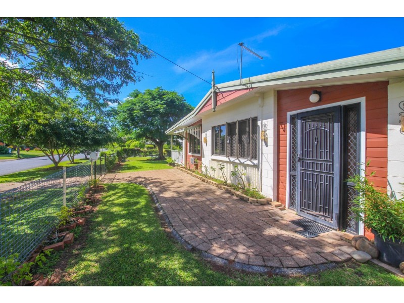 23-25 Peridot Street, Bayview Heights QLD 4868
