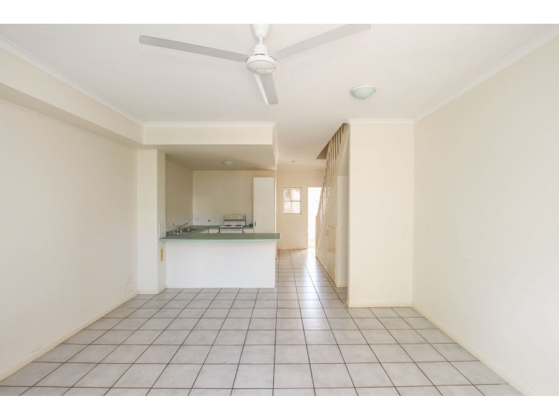 3/38 Springfield Crescent, Manoora QLD 4870