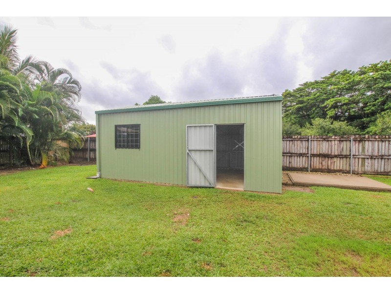 4 Marchant Street, Manoora QLD 4870