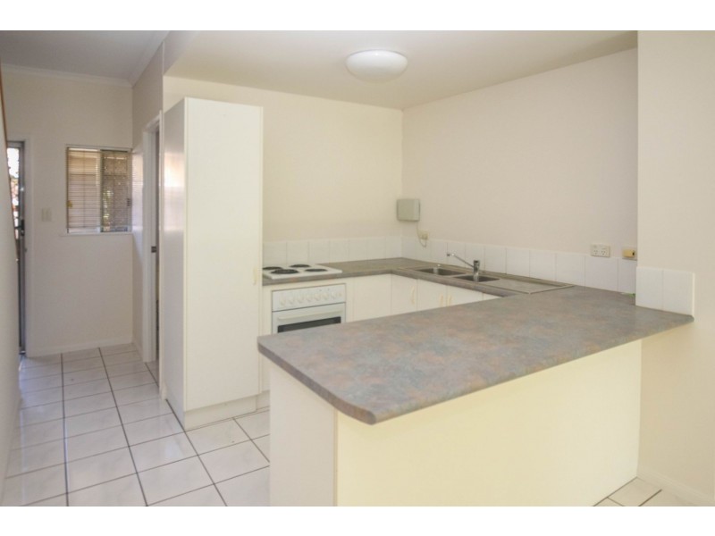6/40 Springfield Crescent, Manoora QLD 4870