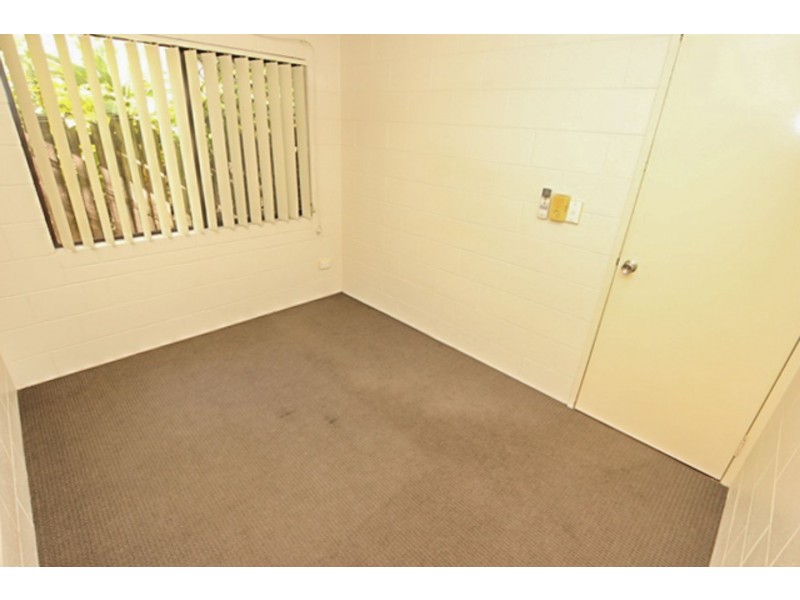 3/235 McLeod Street, Cairns North QLD 4870