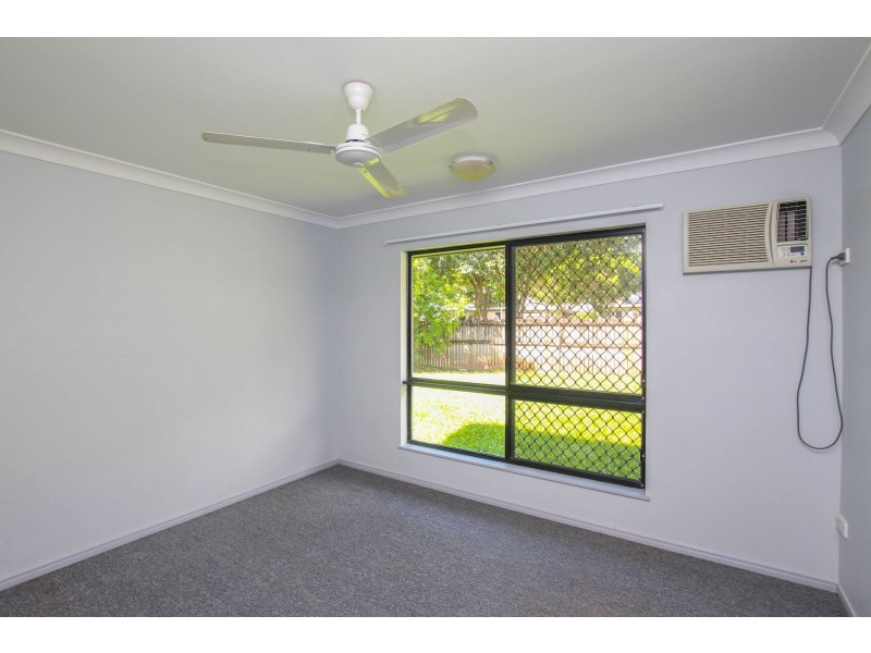 17 Savage Street, Edmonton QLD 4869