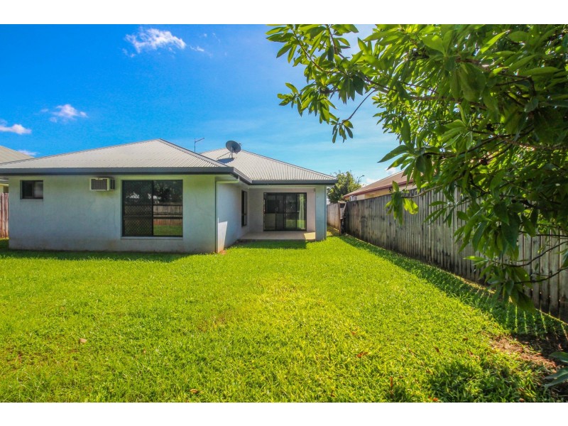17 Savage Street, Edmonton QLD 4869