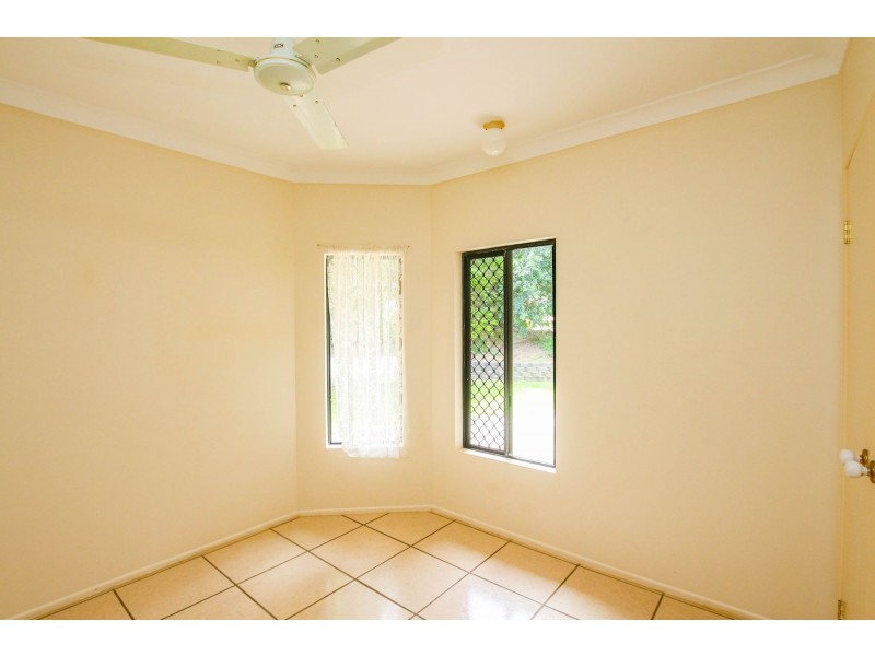 5 Spray Close, Mount Sheridan QLD 4868