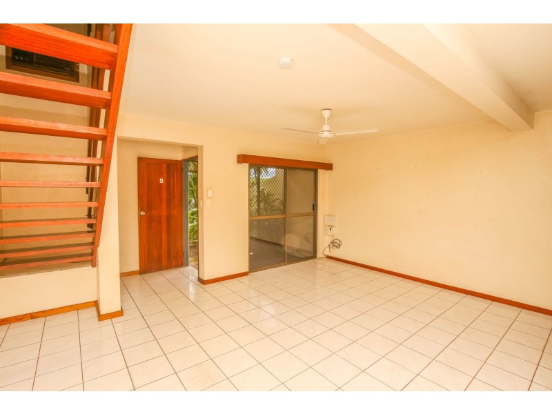 4/98-100 Martyn Street, Parramatta Park QLD 4870