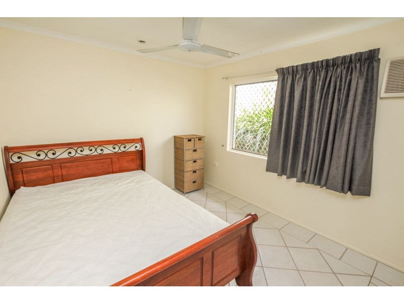 12 Pheasant Street, Bayview Heights QLD 4868