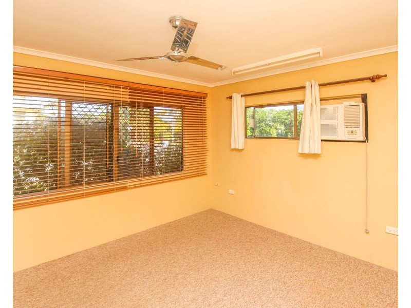 98 Dillon Street, Westcourt QLD 4870