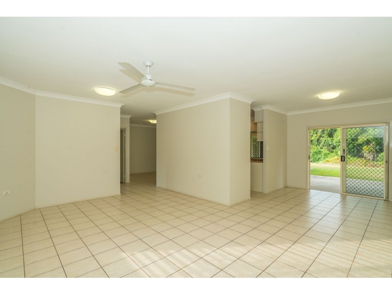 13 Shamrock Avenue, Brinsmead QLD 4870