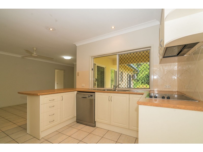 13 Shamrock Avenue, Brinsmead QLD 4870