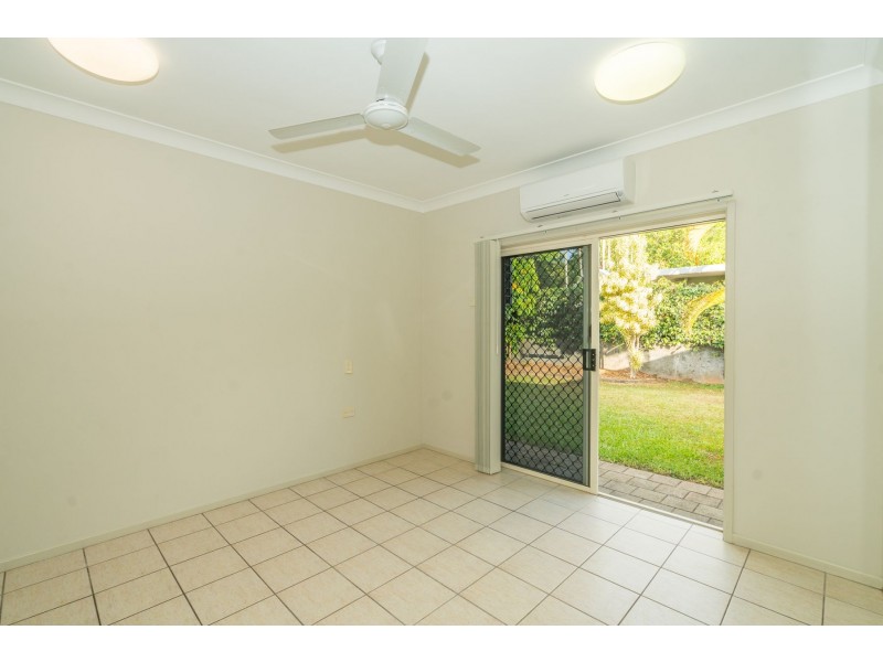 13 Shamrock Avenue, Brinsmead QLD 4870